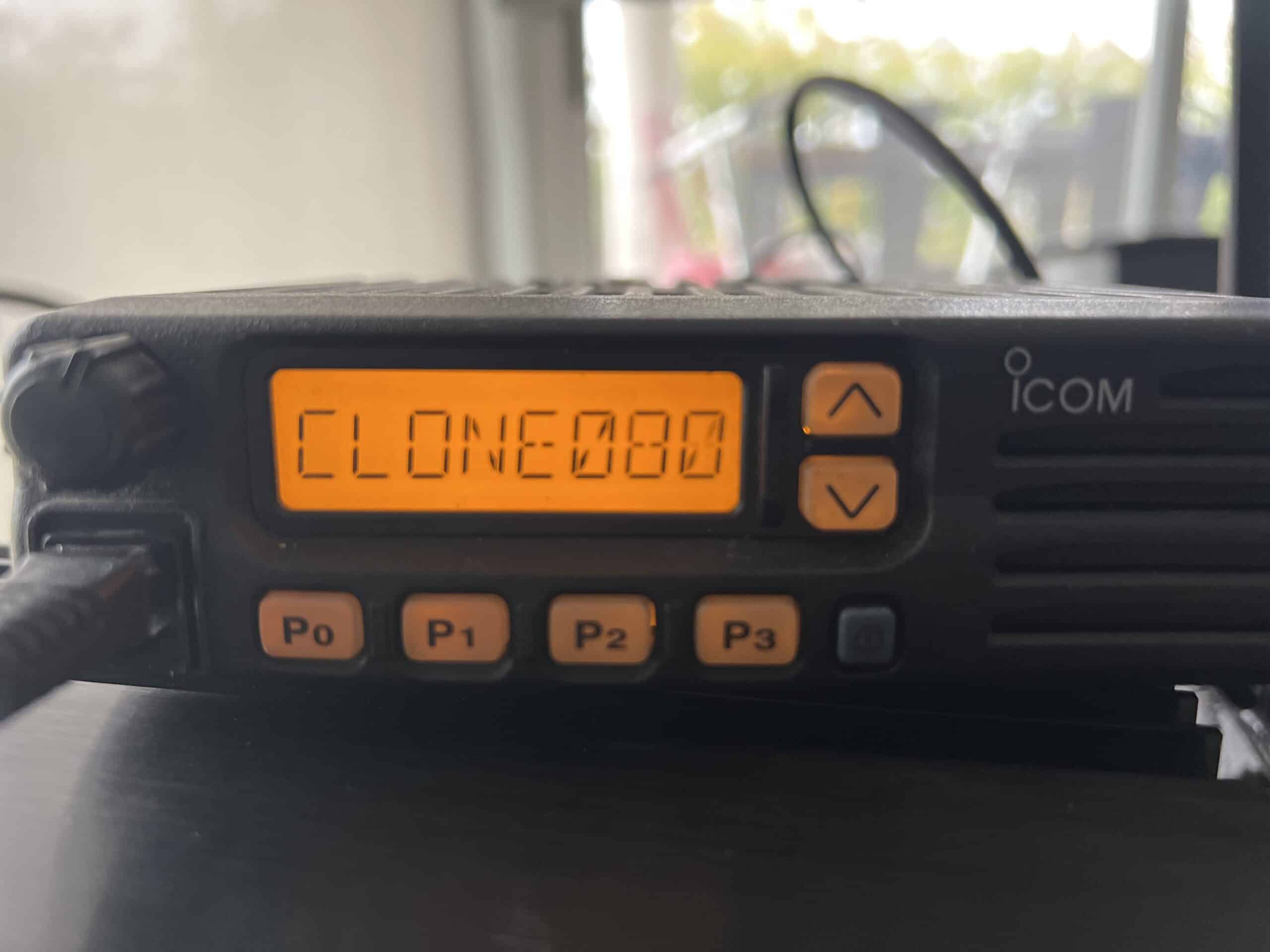 how to program Icom IC-F211 -read radio display